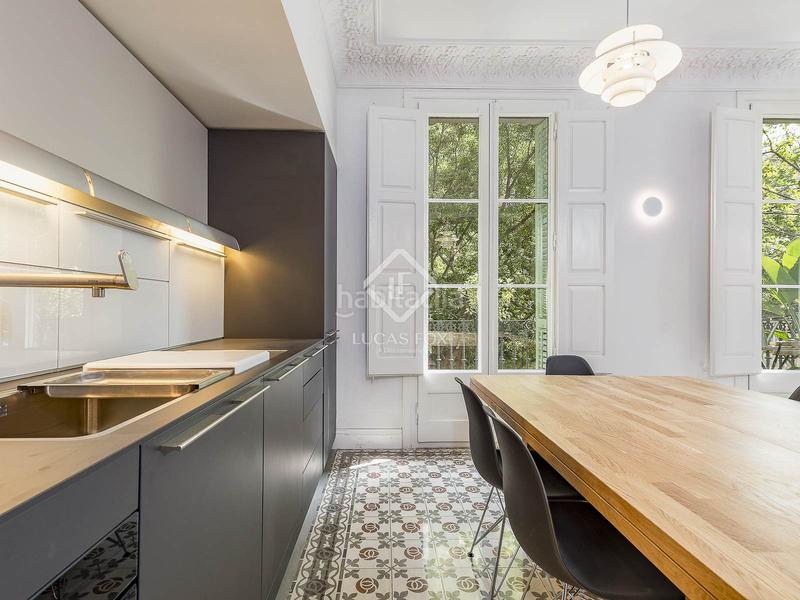 Foto ea6a1e8a-8807-407e-aa3b-54b2e7471ca8. Piso  en excelentes condiciones de 3 dormitorios en venta en eixample izquierdo en Barcelona
