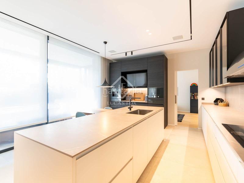 Foto 55a4921d-d50e-40c1-8c80-57d130bb607b. Xalet amb calefacció aparcament piscina a Arxiu Sant Cugat del Vallès