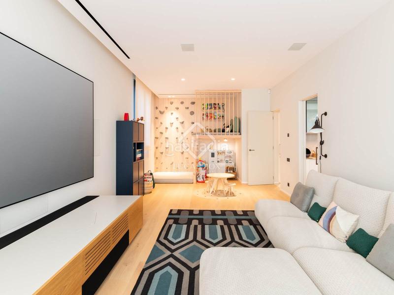 Foto bc090e2f-4a50-401b-914a-81bbacac9b61. Xalet amb calefacció aparcament piscina a Arxiu Sant Cugat del Vallès