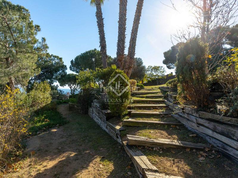 Foto 41d1ca53-bcc3-4317-a5a7-40b5bec5e078. Chalet impresionante villa de 6 dormitorios y con vistas al mar en venta , barcelona en Teià