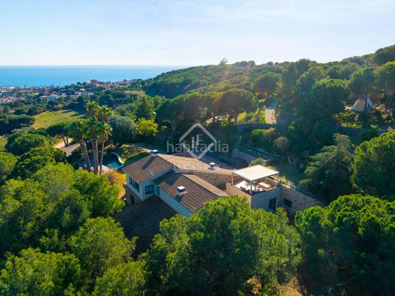 Foto 5077b36f-432f-4850-a3af-cc38335d2772. Chalet impresionante villa de 6 dormitorios y con vistas al mar en venta , barcelona en Teià
