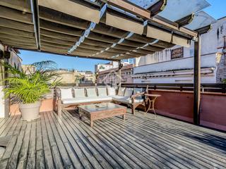 Ático en Gòtic. En venta ático de tres dormitorios con terraza de 250m en gótico