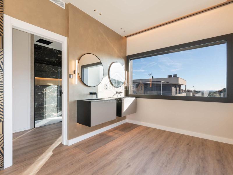 Foto 14f3e0f5-9ceb-4dfb-808e-bf4dd81e544e. Alquiler chalet casa en excelentes condiciones en alquiler en La Sentiu, en Gavà