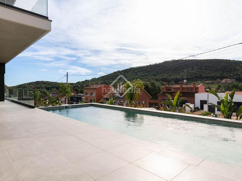 Foto 2cb64ef9-b8ab-4707-827f-31b78ee1f7d3. Alquiler chalet casa en excelentes condiciones en alquiler en La Sentiu, en Gavà