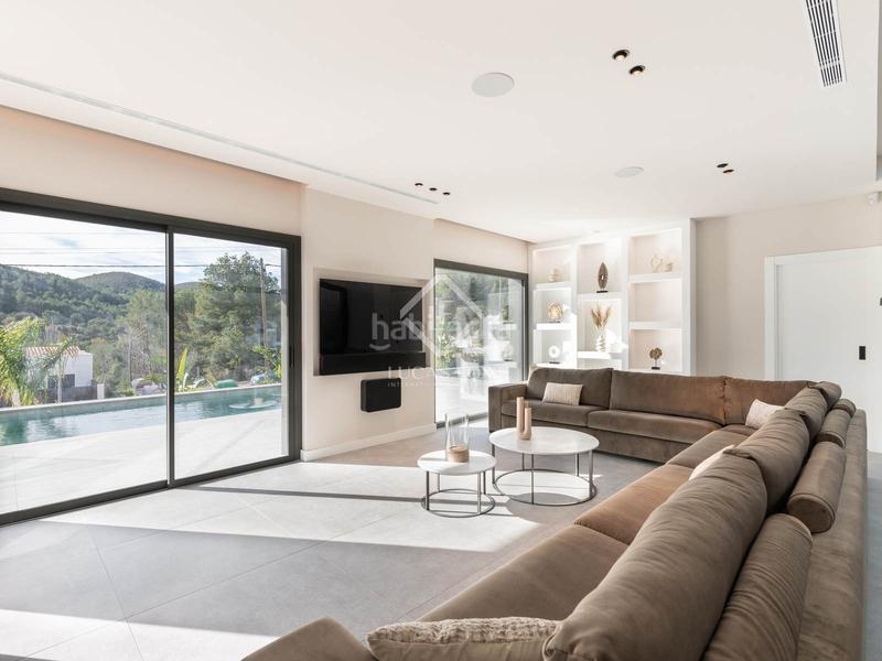 Foto 4ab80b8a-9e9c-4813-95b5-0b533776e0a8. Alquiler chalet casa en excelentes condiciones en alquiler en La Sentiu, en Gavà