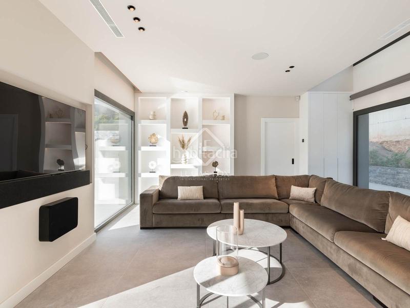 Foto c83a9e63-5d44-4b13-87ba-281fe9debc5a. Alquiler chalet casa en excelentes condiciones en alquiler en La Sentiu, en Gavà