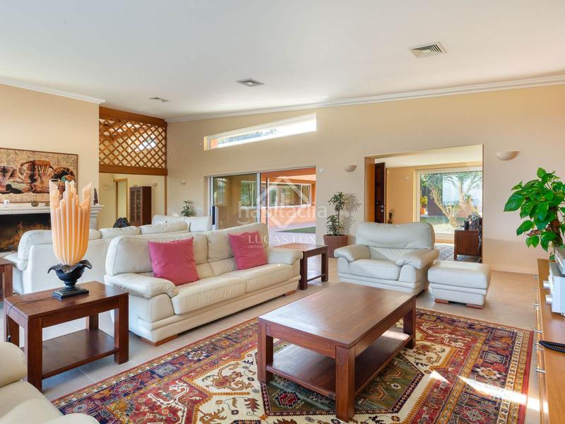 Foto 03d22a06-2740-4ea1-b62d-431713e70d35. Chalet villa excepcional de 6 dormitorios en venta en aiguablava en Begur
