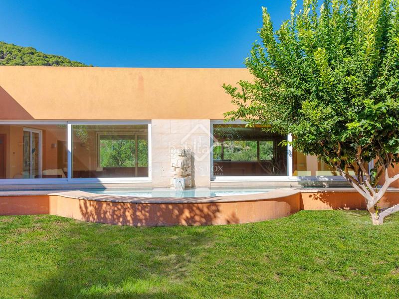 Foto 524389a6-5fe0-41dd-8e59-9025173079f4. Chalet villa excepcional de 6 dormitorios en venta en aiguablava en Begur