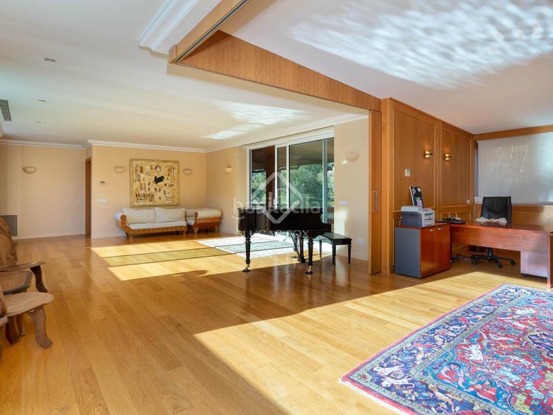 Foto a0aa7e2b-81b8-4f6b-8f2a-ca5153150292. Chalet villa excepcional de 6 dormitorios en venta en aiguablava en Begur