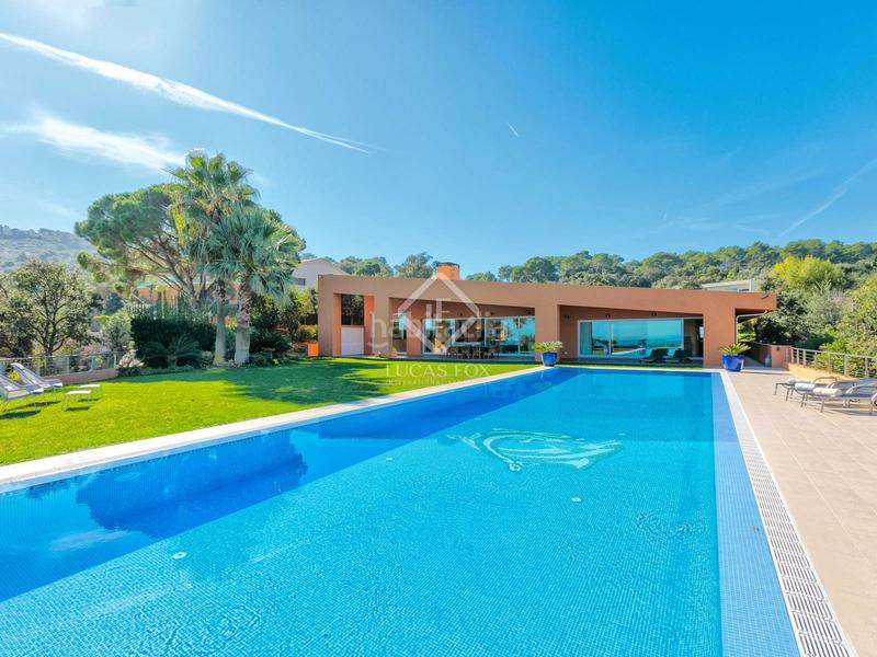 Foto adec3fd3-68cd-4cef-a1ca-14c9a26b4d28. Chalet villa excepcional de 6 dormitorios en venta en aiguablava en Begur