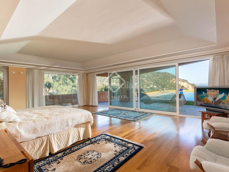 Foto b49c4ee8-5d68-4ba3-827e-ae48655ce6e1. Chalet villa excepcional de 6 dormitorios en venta en aiguablava en Begur