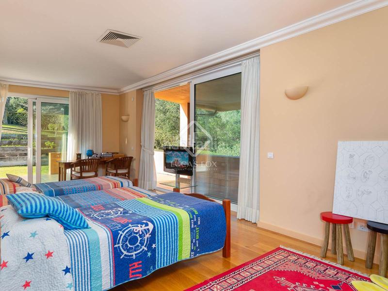Foto bf482fc5-48a4-462a-ba74-a13c537d3053. Chalet villa excepcional de 6 dormitorios en venta en aiguablava en Begur