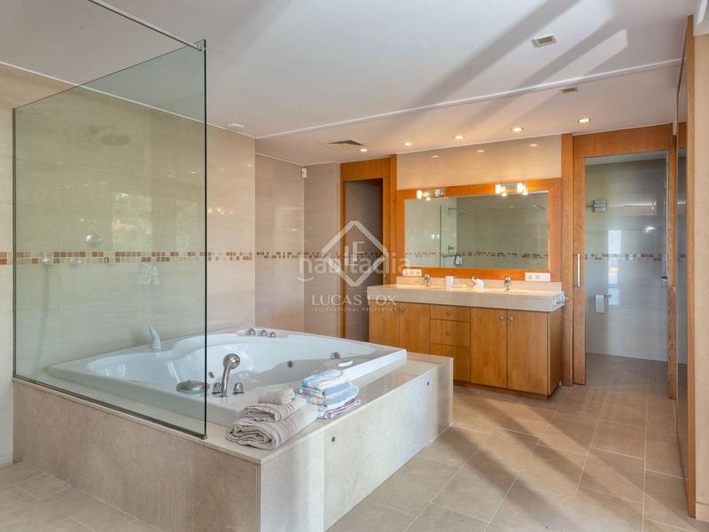 Foto ccb4982d-5010-48a7-a6a9-9b0994fb54c2. Chalet villa excepcional de 6 dormitorios en venta en aiguablava en Begur