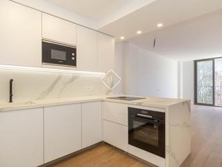 Àtic a Centre-Can Nadal. Ático de obra nueva de 3 dormitorios con terraza de 23 m en vent