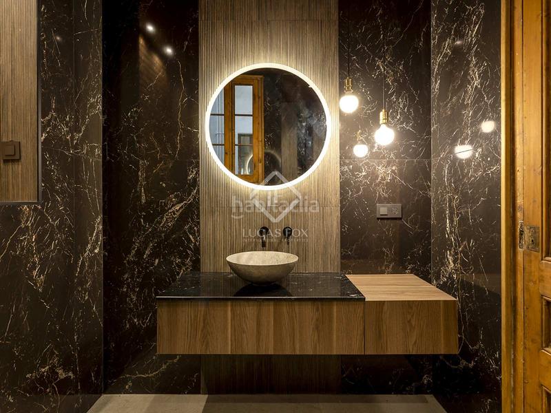 Foto 1df1b9d1-0388-48c1-8360-0c34b1b8f7dd. Piso  en excelentes condiciones de 2 dormitorios en venta en eixample izquierdo en Barcelona