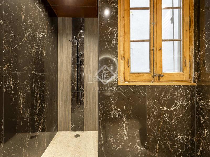 Foto 208b2bcc-dbab-4f6d-a45d-3449c41d592c. Piso  en excelentes condiciones de 2 dormitorios en venta en eixample izquierdo en Barcelona
