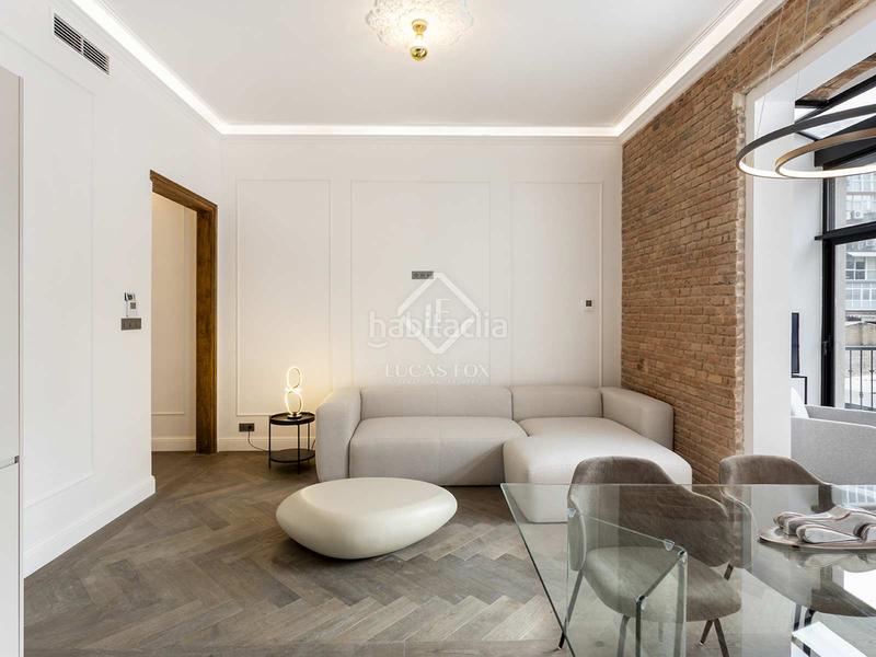 Foto 35e572ff-367b-464f-bfaa-cdfbd2c1a0f6. Piso  en excelentes condiciones de 2 dormitorios en venta en eixample izquierdo en Barcelona