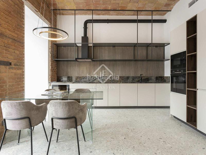 Foto ecaca789-e632-40a8-b48a-e71c186eec1e. Piso  en excelentes condiciones de 2 dormitorios en venta en eixample izquierdo en Barcelona