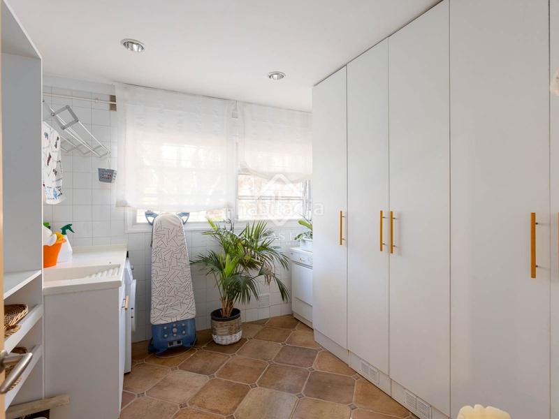 Foto 085c4acf-23f2-4c5d-9be9-4d4fd5ab0ef4. Chalet avec chauffage parking piscine dans Premià de Dalt