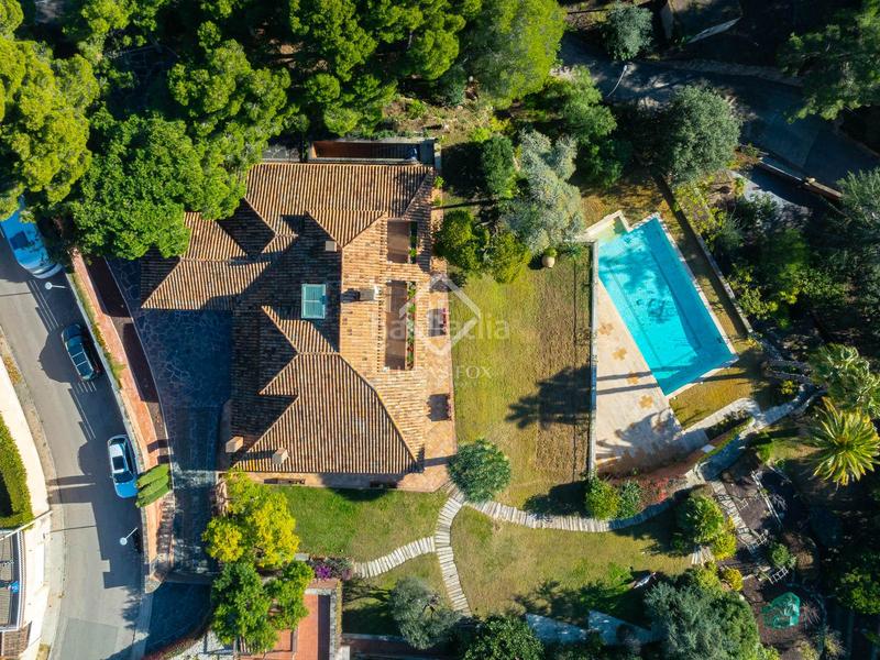 Foto 3bad20ce-ed51-4358-bab5-562c150cd8eb. Chalet avec chauffage parking piscine dans Premià de Dalt