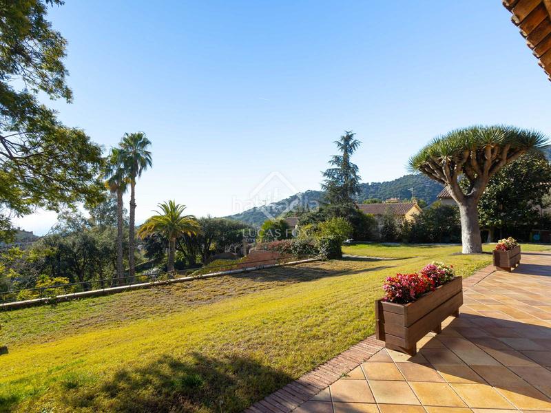 Foto 733fd043-47f8-401c-8502-4736b29ac5c6. Chalet avec chauffage parking piscine dans Premià de Dalt