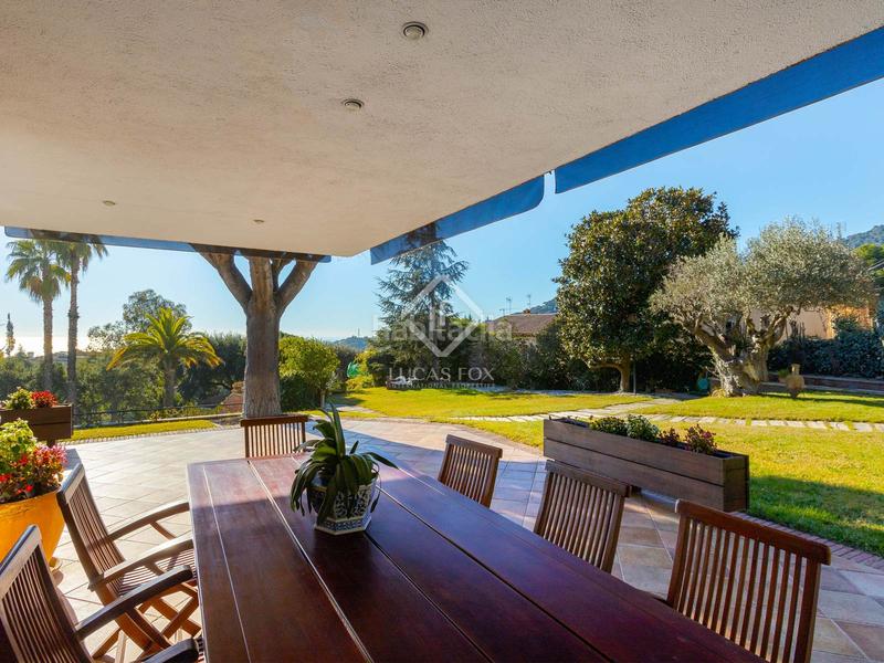 Foto 7f3b3c6e-7b28-4370-adac-fb123e03d3d2. Chalet avec chauffage parking piscine dans Premià de Dalt