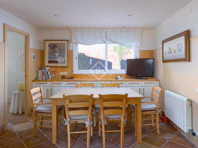 Foto 91dceca6-4601-4f13-9916-f6ec13f54522. Chalet avec chauffage parking piscine dans Premià de Dalt