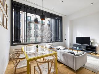 Pis a L´Antiga Esquerra de l´Eixample. En venta piso de tres habitaciones en finca rehabilitada con pis