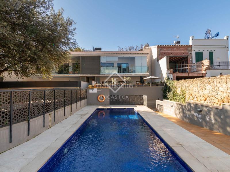 Foto 77d7291c-c652-4b44-bdbb-2678460c2606. Pis amb calefacció aparcament piscina a Eixample Sant Cugat del Vallès