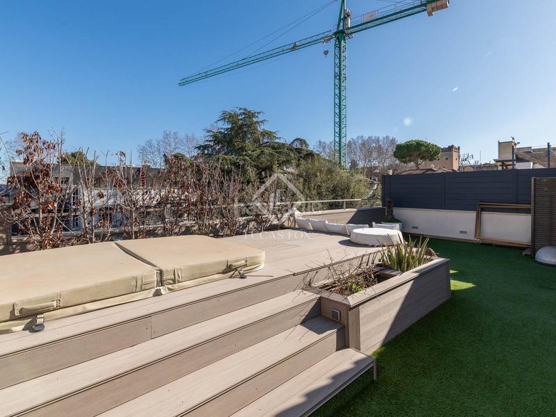 Foto ed28f868-60e0-49d1-a816-a551d5c30a93. Pis amb calefacció aparcament piscina a Eixample Sant Cugat del Vallès