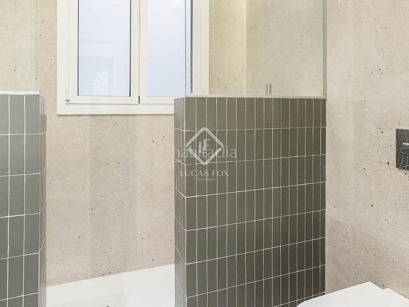 Foto 1cb7dea7-04e8-4ba2-84fd-550d7187fd09. Piso  en excelentes condiciones de 2 dormitorios en venta en Sant Antoni, en Barcelona