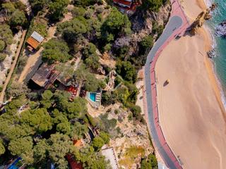 Chalet in Montgoda. Exclusiva casa con impresionantes vistas al mar en venta en la m