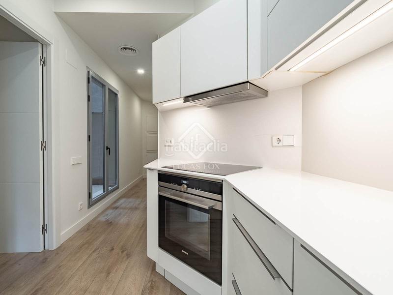 Foto 87ed06f7-a397-4a6e-a3c3-e7f35f6da56d. Piso en venta piso de dos dormitorios con terraza de 10m en leixample izquierdo en Barcelona
