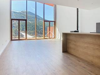 Xalet a Ciudad Universitaria. Casa  villa a estrenar de 3 dormitorios con 46m terraza en venta