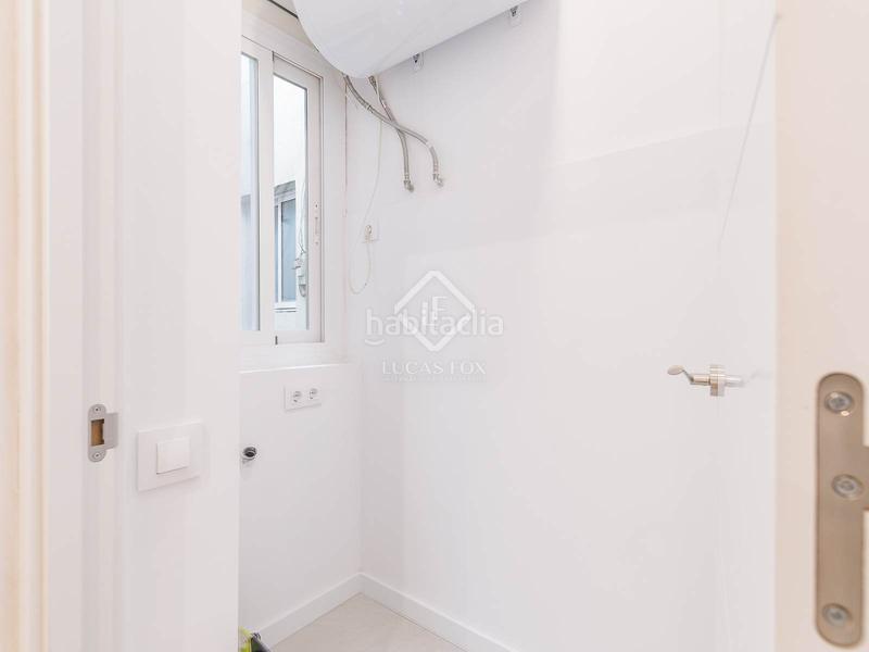 Foto 1e68d92c-93ca-4796-93d4-d56ebf7958f0. Piso  en excelentes condiciones de 2 dormitorios en venta en eixample izquierdo en Barcelona