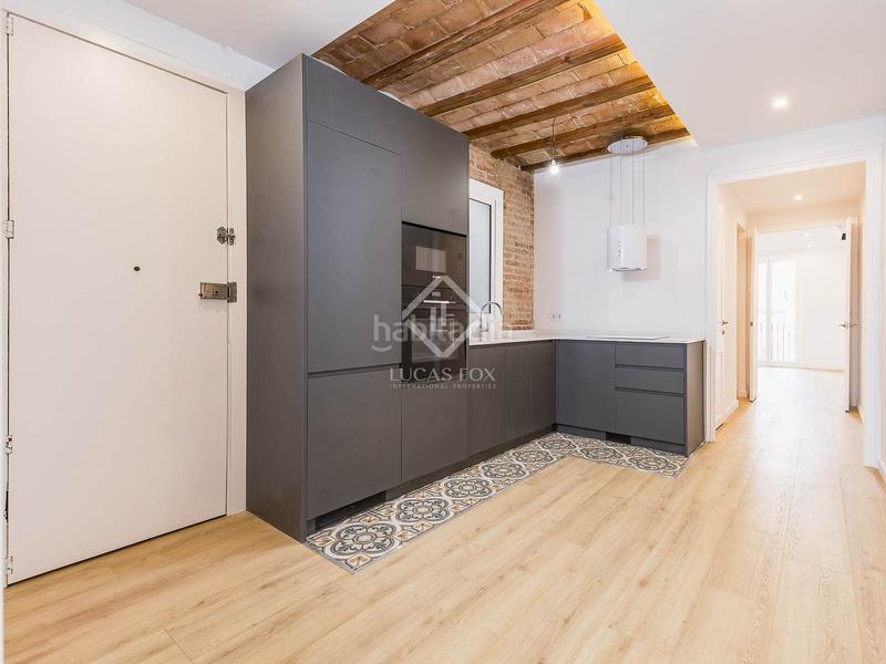 Foto b64f1dad-d6da-48e6-a615-42e1fc32c833. Piso  en excelentes condiciones de 2 dormitorios en venta en eixample izquierdo en Barcelona
