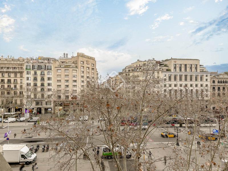 Foto 6b2ccc88-d24e-4103-8b8f-9f0d4ff42f45. Piso en venta piso de diez dormitorios en leixample derecho, en Barcelona