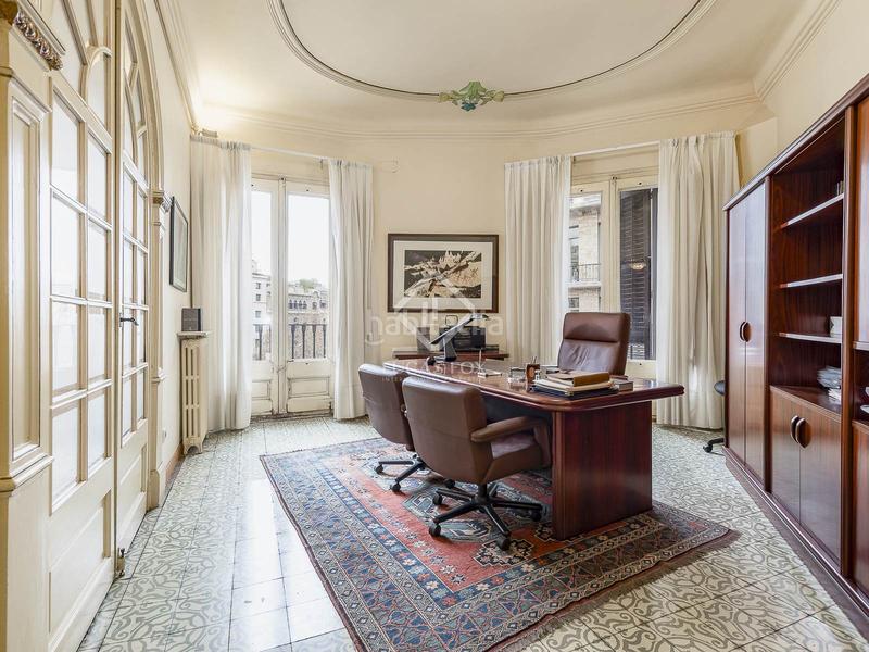 Foto e93f2aed-1d11-419e-8575-2d2211a93259. Piso en venta piso de diez dormitorios en leixample derecho, en Barcelona