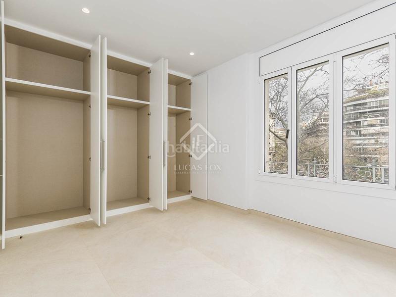 Foto c7545559-716c-4b56-a61d-cb970157be61. Piso exclusivo y amplio piso en avenida diagonal con vistas a francesc macià en Barcelona
