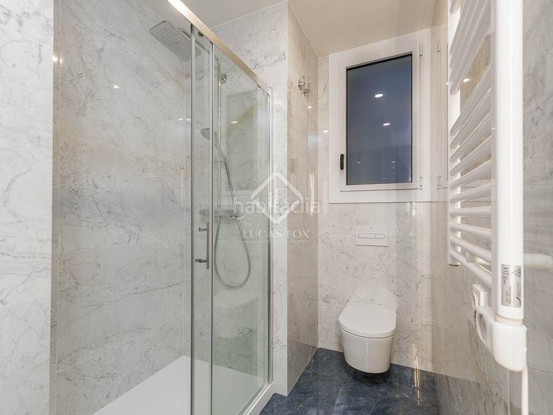Foto d5cbd6e1-7ba9-444a-9779-2e3d5e9abf10. Piso exclusivo y amplio piso en avenida diagonal con vistas a francesc macià en Barcelona