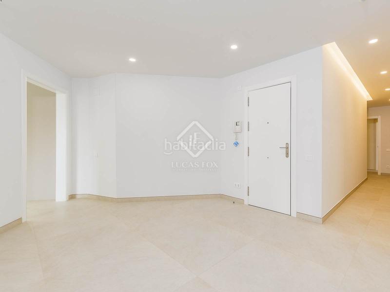 Foto ea3e496b-a674-4311-aa34-6c946ee3d7e7. Piso exclusivo y amplio piso en avenida diagonal con vistas a francesc macià en Barcelona