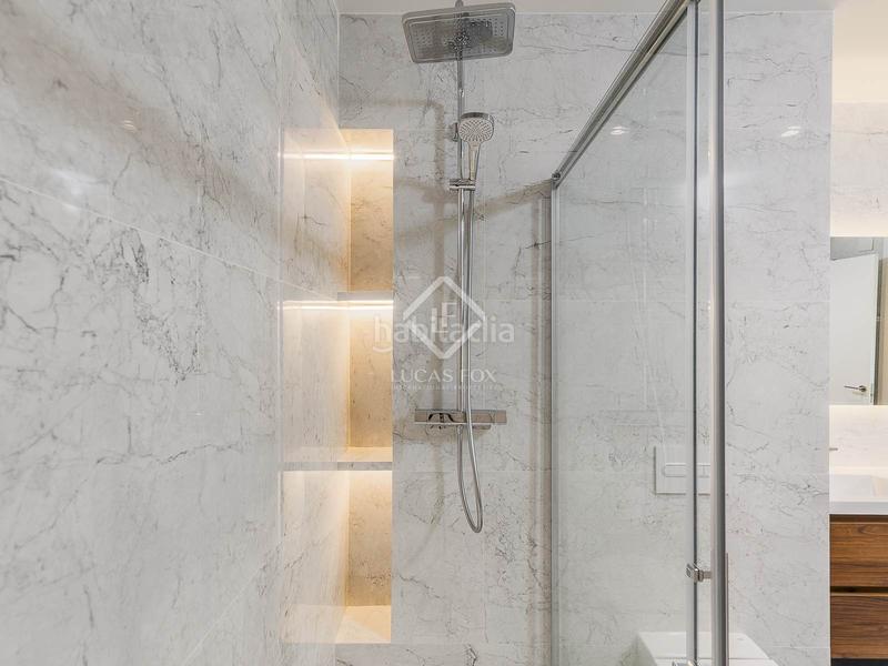 Foto 8032afda-2ccf-4540-9183-495bae68d940. Appartement avec chauffage dans Barri de les Corts Barcelona