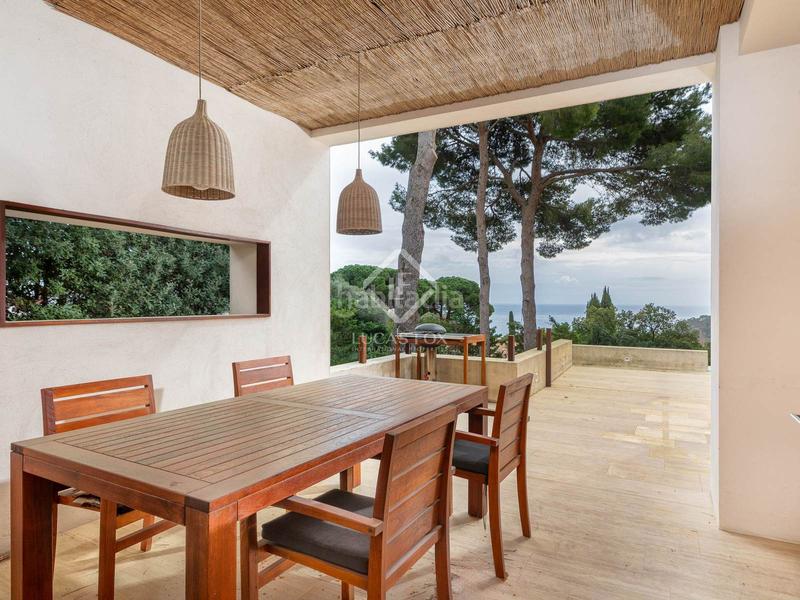 Foto 0eafbb9c-5e63-4167-b229-2913142b811a. Chalet con riscaldamento parcheggio piscina in Fornells-Aiguablava Begur