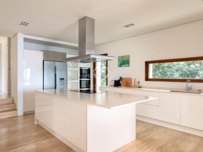 Foto d79c64b3-ad39-463a-9fdd-d31ce1c38d6a. Chalet con riscaldamento parcheggio piscina in Fornells-Aiguablava Begur