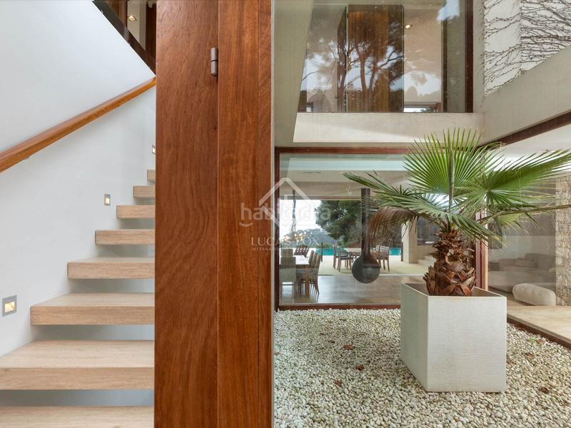 Foto f384d42e-3502-49f7-89f2-3de177349362. Chalet con riscaldamento parcheggio piscina in Fornells-Aiguablava Begur