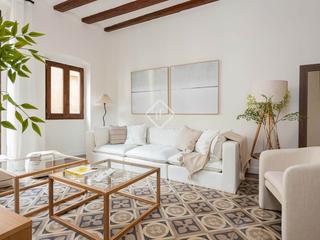 Pis a St. Pere - Sta. Caterina - El Born. En venta espectacular piso de 149 m2 reformado en el born, barce