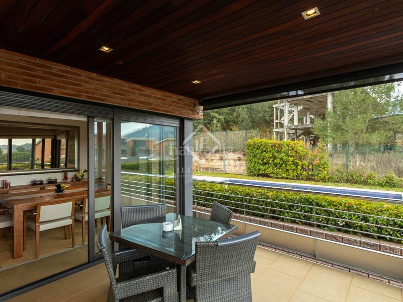 Foto 95934cc8-9e90-476a-9f9a-4c7d58d55d73. Chalet casa villa en excelentes condiciones de 4 dormitorios en venta en Vallromanes