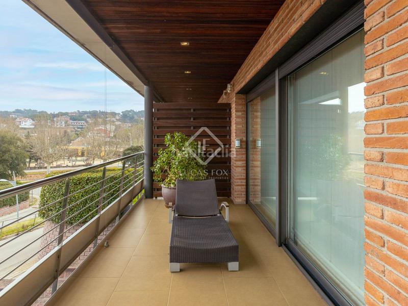 Foto a48d29c3-a0b9-4a3f-8eee-daa321061d10. Chalet casa villa en excelentes condiciones de 4 dormitorios en venta en Vallromanes