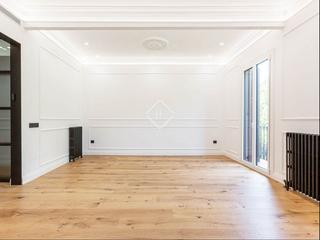 Appartement à Fort Pienc. En venta espectacular piso reformado de dos dormitorios en leixa