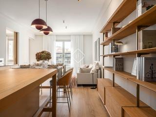 Appartement à Barri de les Corts. Exquisito piso reformado cerca de pl. de francesc macià, les cor